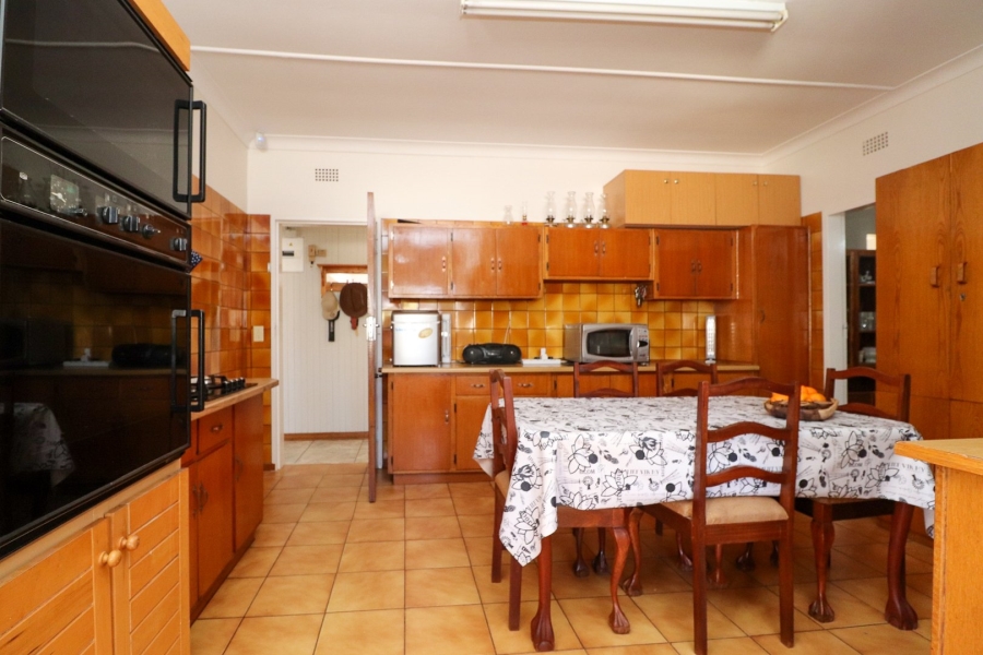 4 Bedroom Property for Sale in Flamwood North West